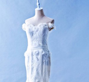 504W03 CS Off Shoulder Trumpet Top Malaysia Wedding Dress Designer Rental