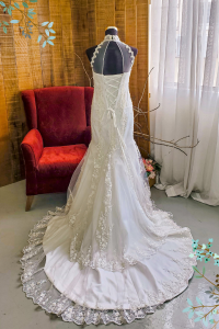 305W010 AL Trumpet Halter Lace Oriental collar b wedding dress malaysia