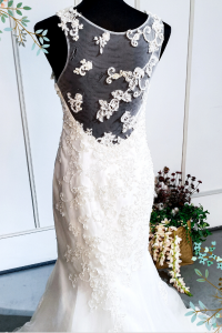 412W16 LL Illusion back asymetrical lace wedding gown malaysia rental button b sexy