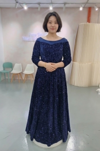 610AL01EL01  Plus Navy Boat Sequin A line front